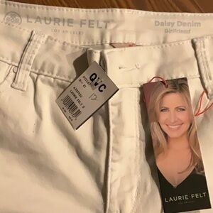 Laurie Felt Daisy Denim‎ Girlfriend Jeans